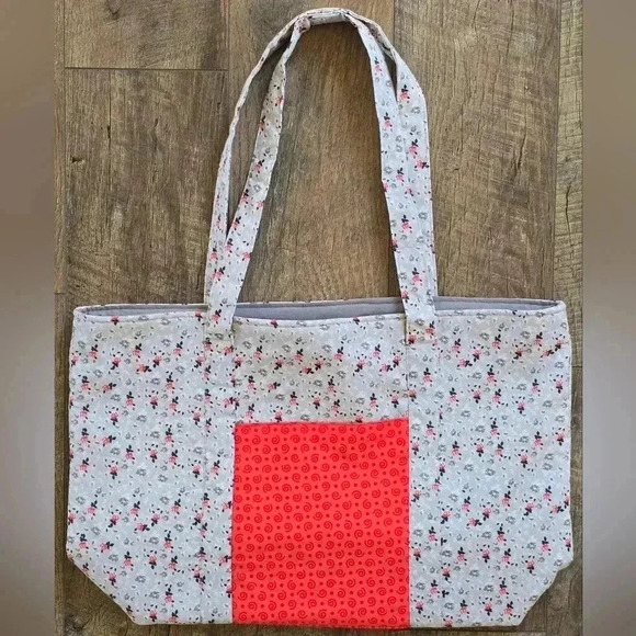 Brand New Beautiful Floral Roses Hand Crafted Tote Bag Purse Satchel - Picture 1 of 8